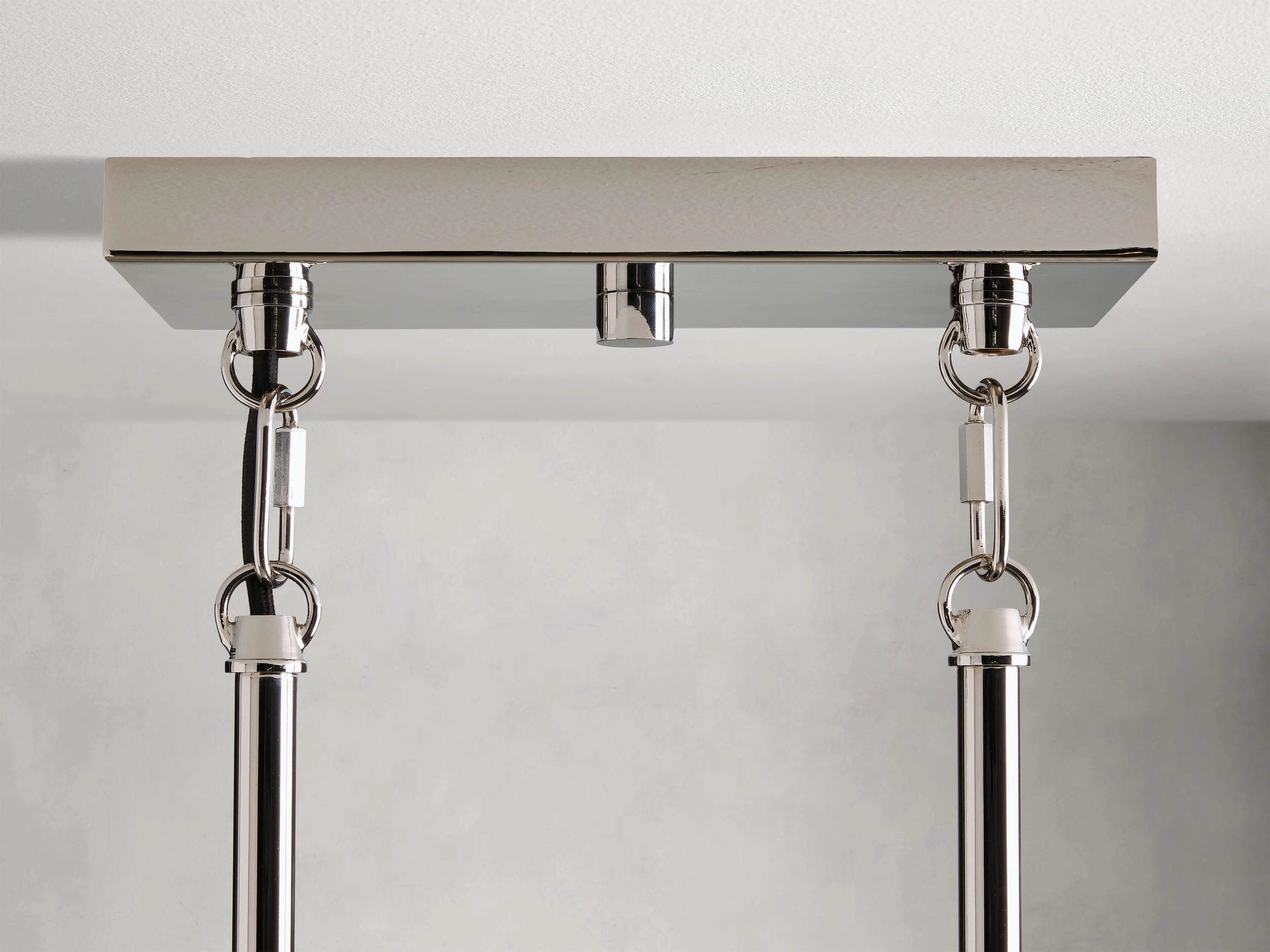 KL Andreaso Glass Linear Chandelier