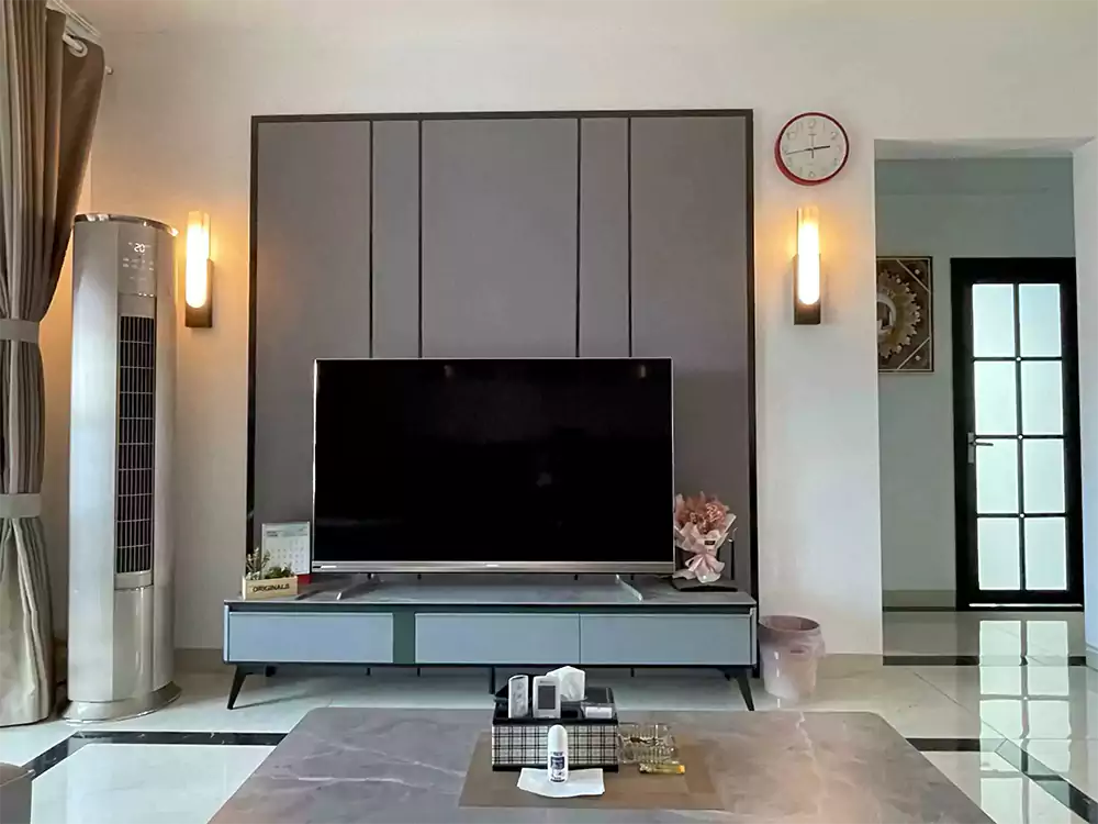 Agatha Alabaster Sconce