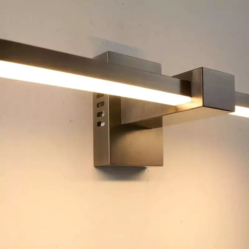 KL Formal Linear Picture Light