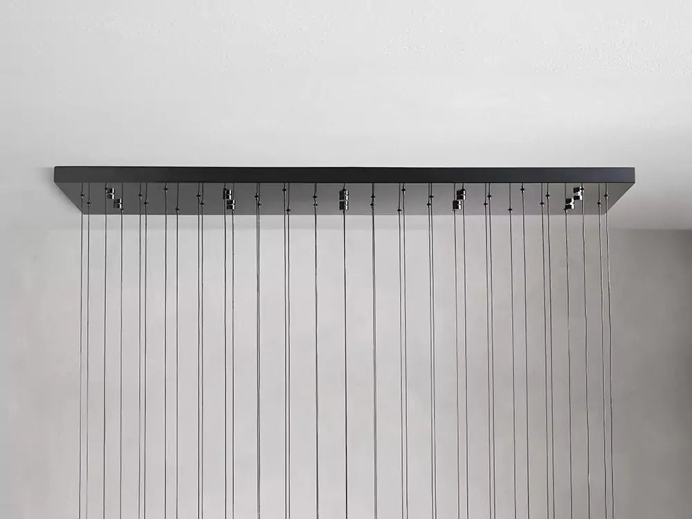 KL Solitaire Raindrop Linear Chandelier