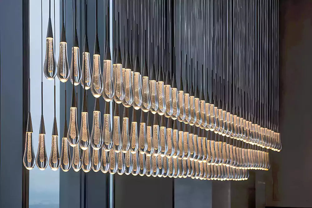 KL Solitaire Raindrop Linear Chandelier
