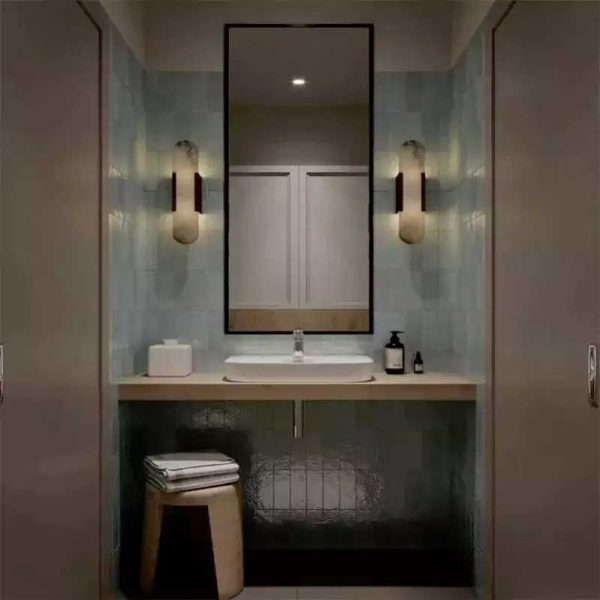 Alabaster Linear Wall Sconce