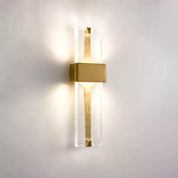 Vesta Wall Lamp